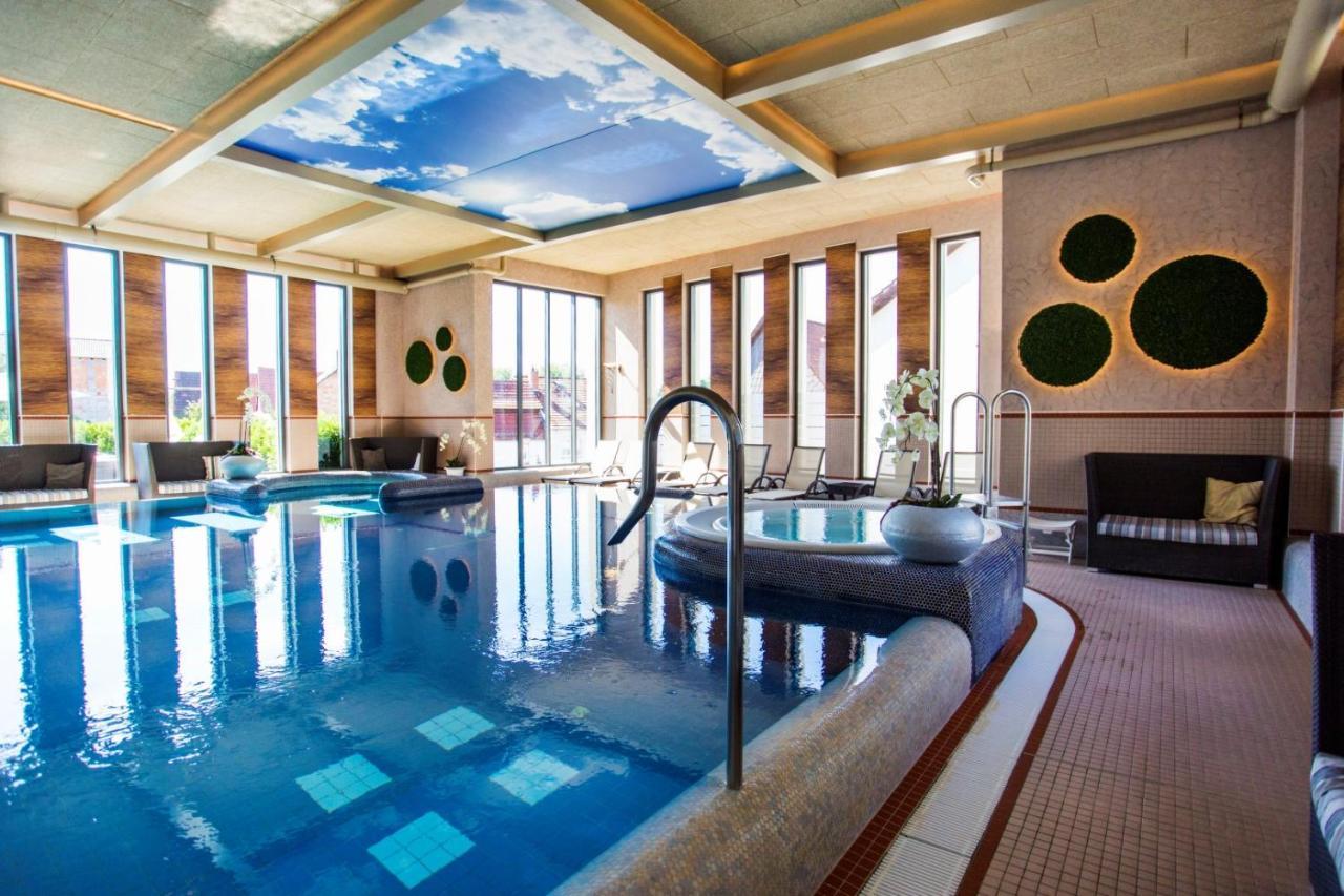 Goebels Schlosshotel "Prinz Von Hessen" Фридевальд Экстерьер фото